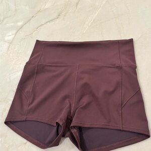 NWOT Lululemon spandex shorts